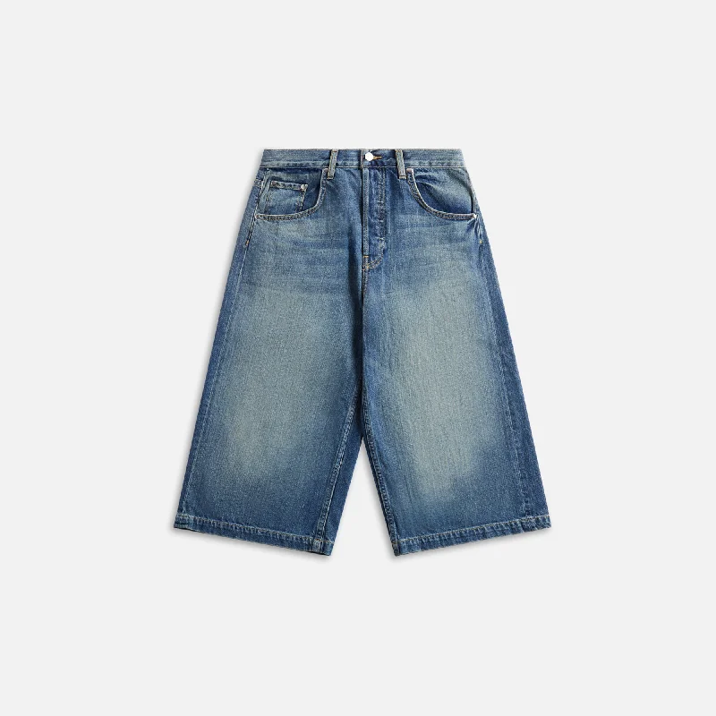 EB Denim Rizu Short - Sandhill Chic And Edgy