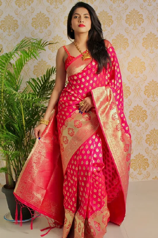 Latest Red Silk Saree For Wedding 2022 New Season Fashion Preview