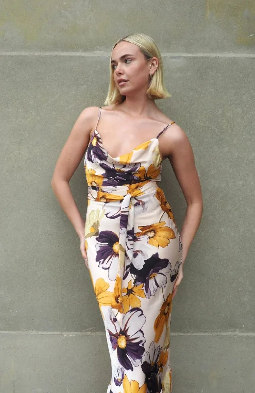 Pollenca Floral Dress Trendy Fashion Sale