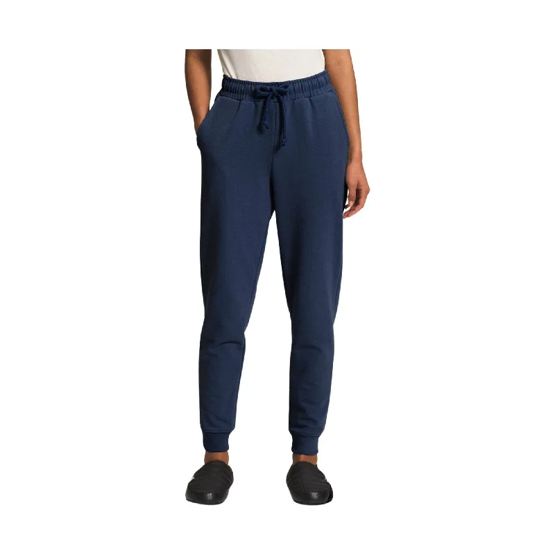 The North Face Women's Heritage Patch Jogger - Summit Navy Style Beyond Borders