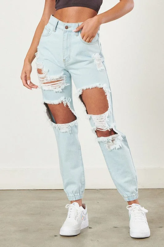 Destroyed Jogger Jeans Summer Essentials