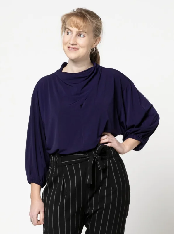 Style Arc Lucia Knit Top Parisian Effortless Chic Style