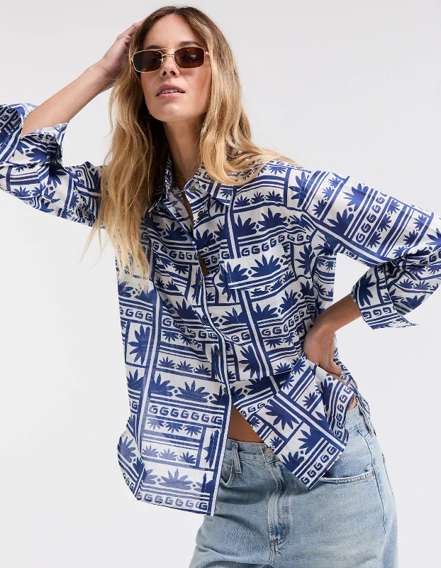 Celestial Sundance Shirt - Blue/White Minimalist Elegant